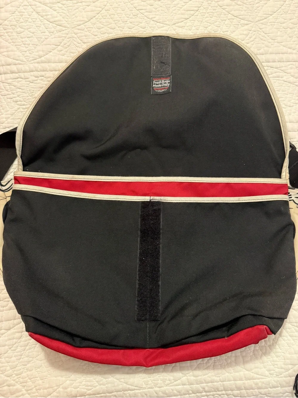 N/A beige canvas